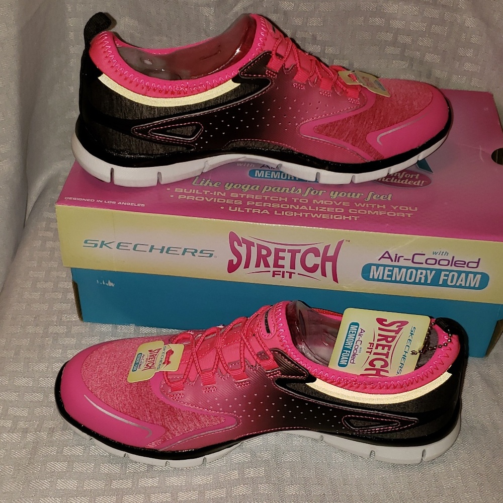 WOMEN'S SKECHERS GRATIS FABULOSITY SPORT SHOES